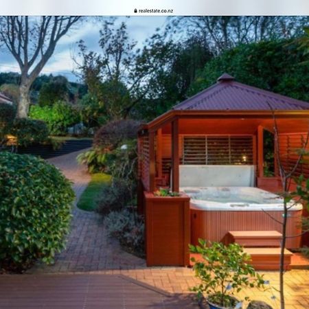Lake View Garden Apartment Lago Lago Taupo Exterior foto