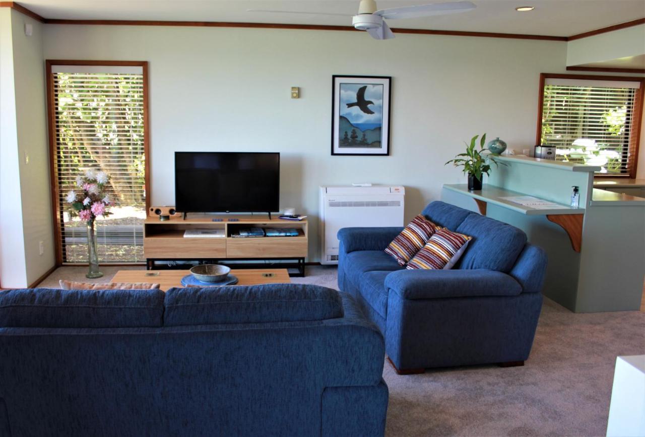 Lake View Garden Apartment Lago Lago Taupo Exterior foto