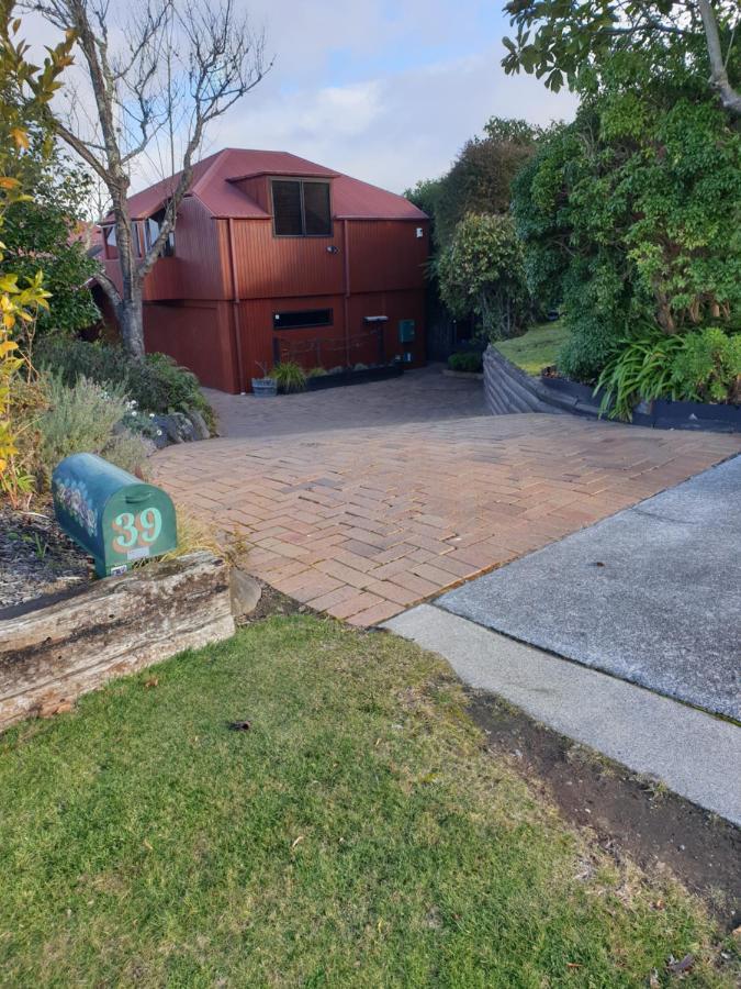 Lake View Garden Apartment Lago Lago Taupo Exterior foto