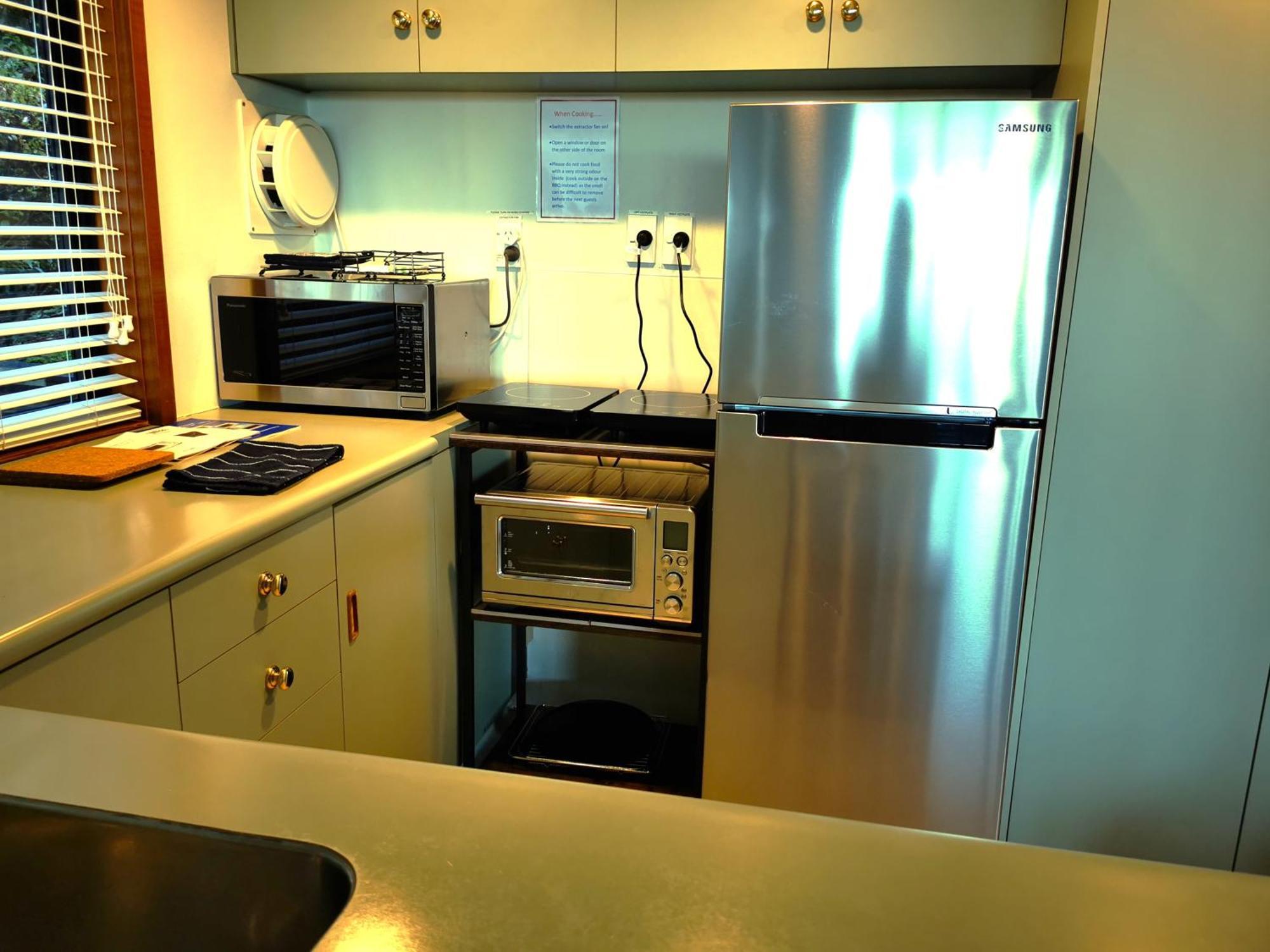 Lake View Garden Apartment Lago Lago Taupo Exterior foto